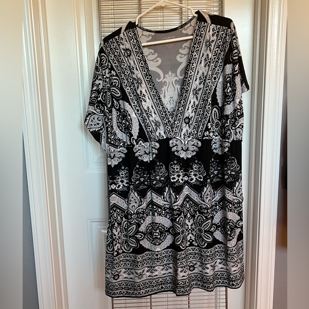 Black and white dress